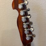 Locking tuners, oval tips Locking tuners